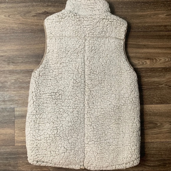 THREAD SUPPLY - Vest - Picture 5 of 6